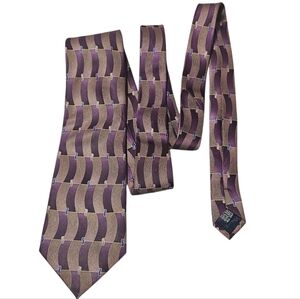 Uomo Venetto 100% Silk Tie – Purple, Gold, and Blue Geometric Pattern